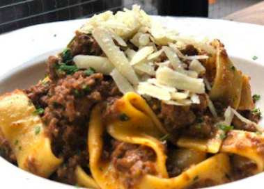Briciola signature dishes Tagliatelle Bolognese
Gnocchi Sorrentina
Spaghetti e Polpette